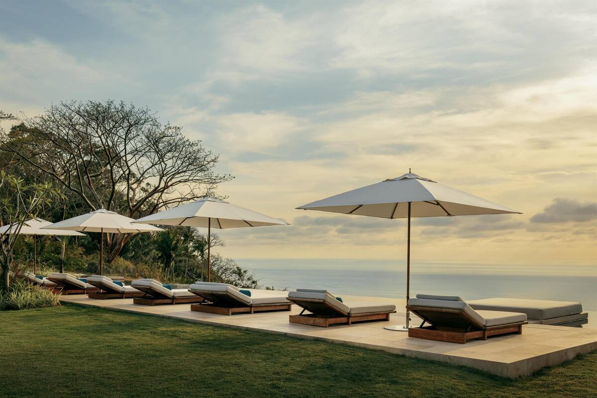 Seven-Bedroom Private Villa | View from room