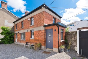 Exterior - The Edge Suite - hiphipstay (Dublin)