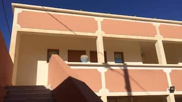 Individually decorated, rollaway beds, free WiFi, bed sheets