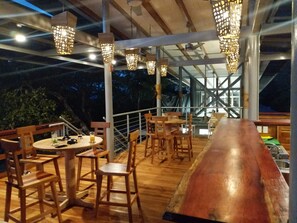 Bar (on property) - Cielo Lodge (Golfito)