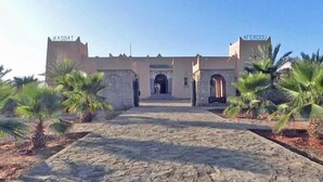 Exterior - Hotel Kasbat Aferdou (Lkheng)