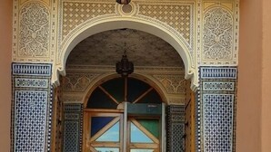 Front of property - Hotel Kasbat Aferdou (Lkheng)