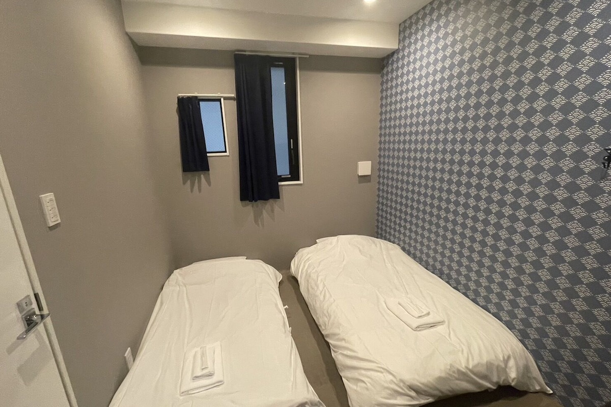 免费 WiFi、床单