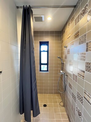 Salle de bain commune