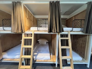 Economy Shared Dormitory, Mixed Dorm, Non Smoking, Shared Bathroom | 1 bedroom, free WiFi, bed sheets