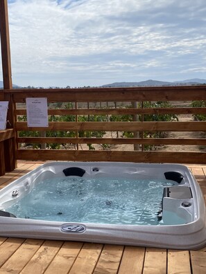 室外 SPA 浴缸