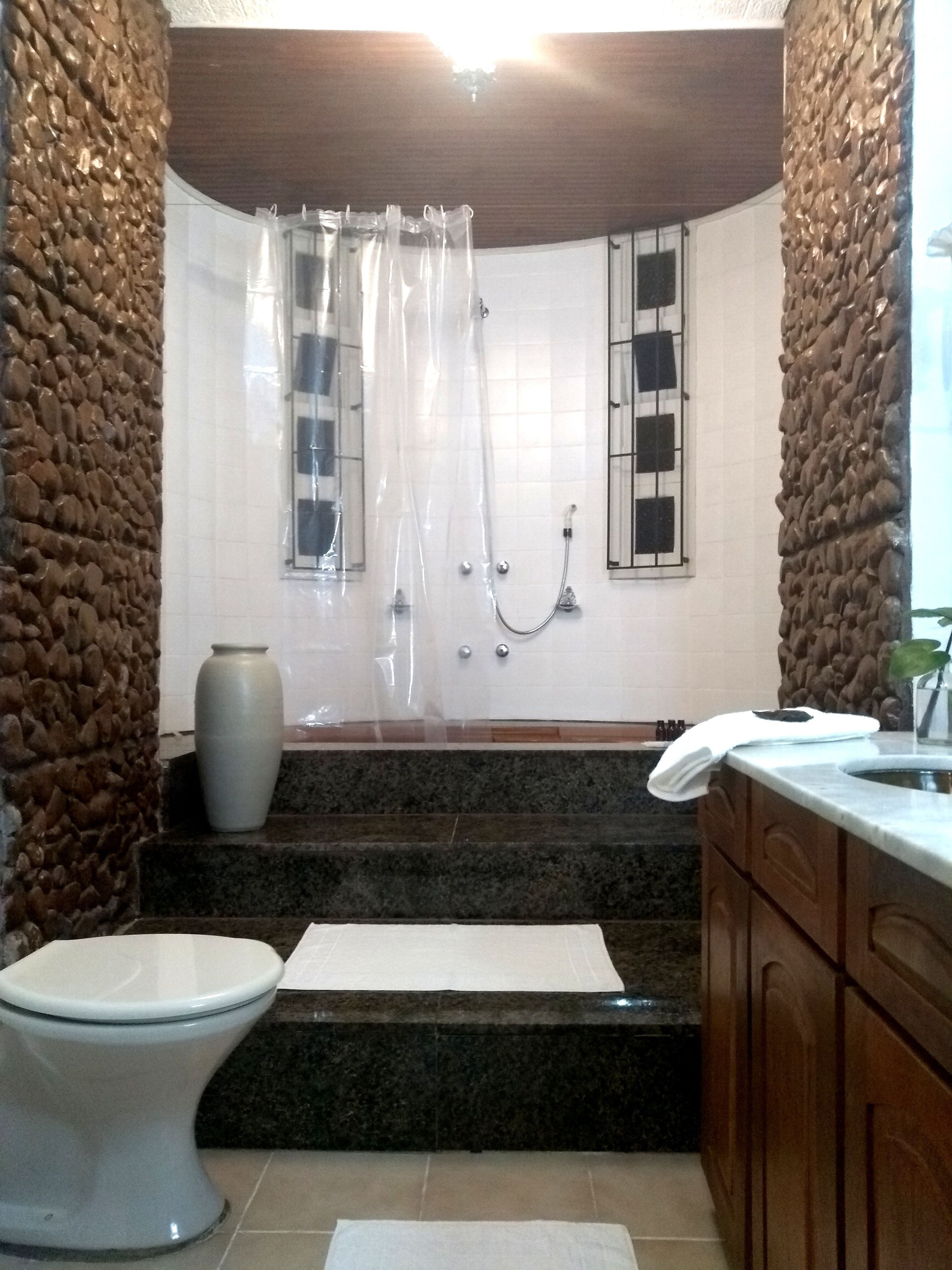 Căn hộ Tiêu chuẩn | Bồn tắm ngâm