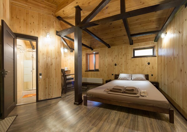 Habitación doble | Camas extra, wifi gratis y ropa de cama 