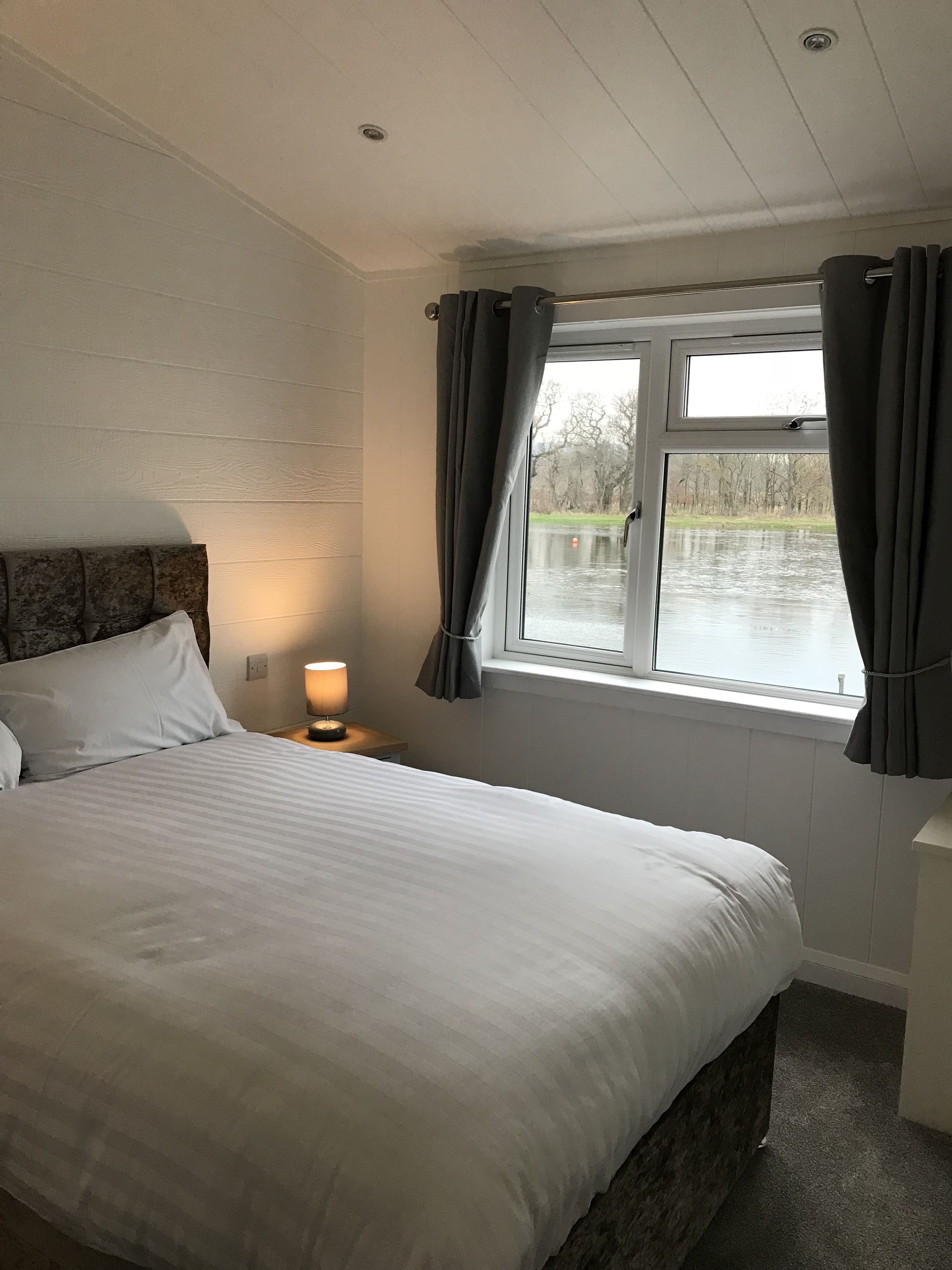 Exklusiv stuga | Individuell inredning, unika möbler, strykjärn/strykbräda och barnsängar