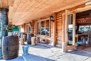 Property entrance - Silverwood Luxury Lodges (Perth)