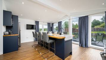 Executive Chalet | Bathroom | Towels