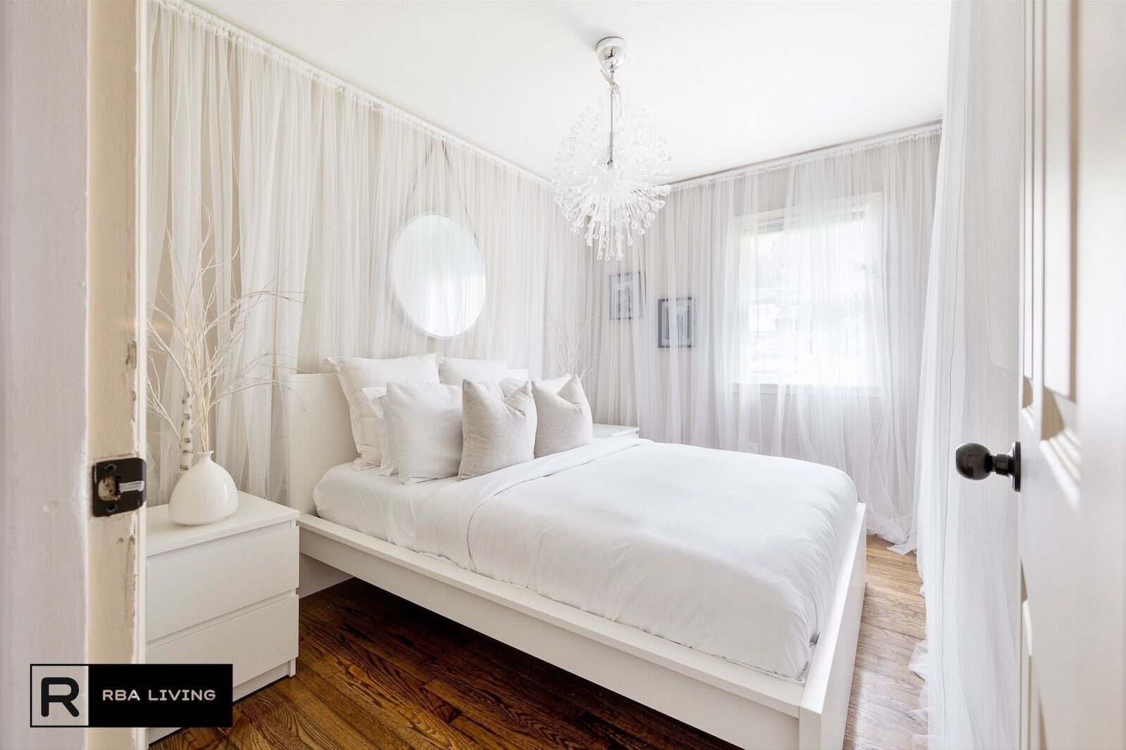 Modern 3BR/3BA Atlanta Home | Individually decorated, individually furnished, free WiFi, bed sheets