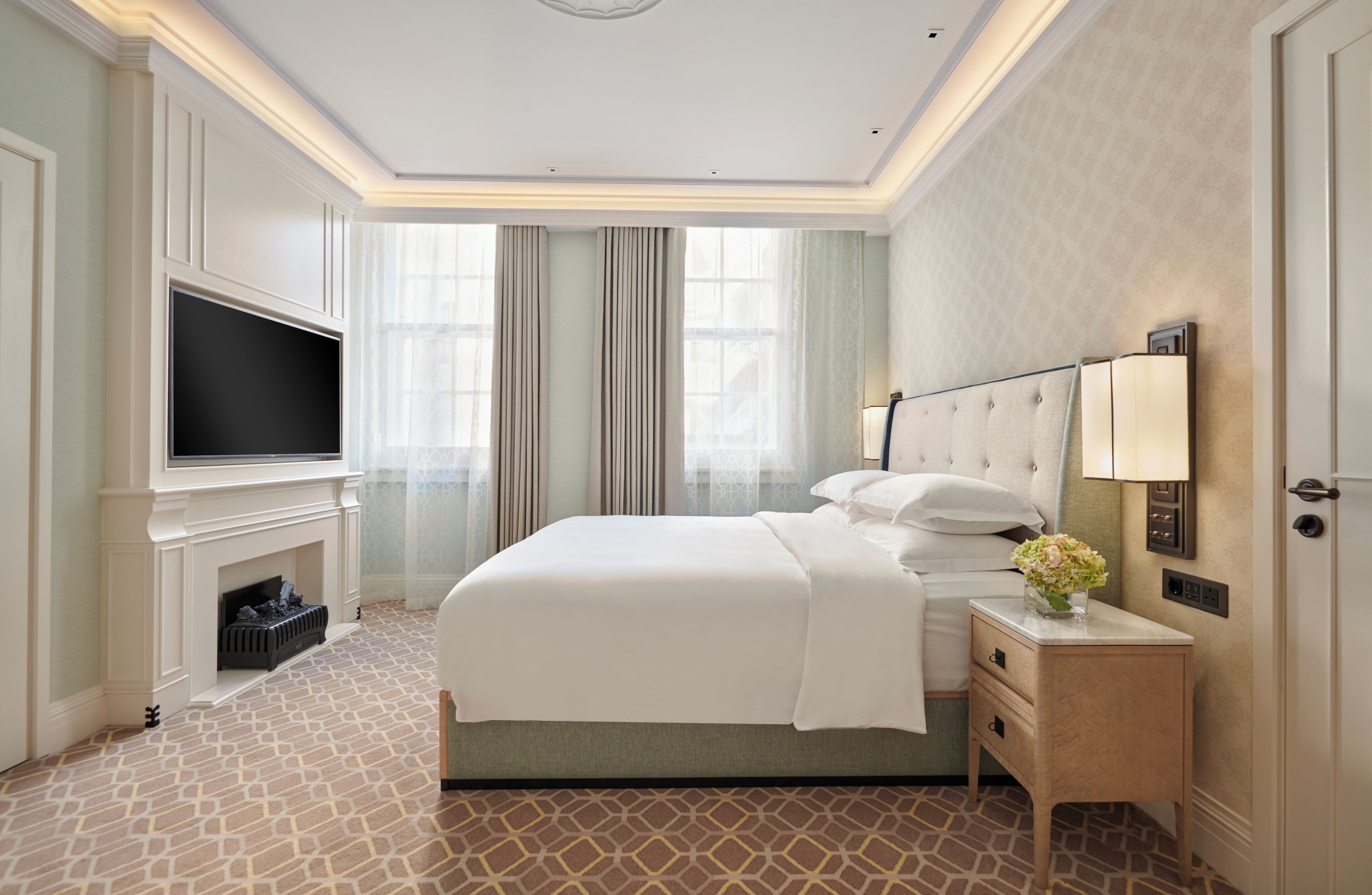 Suite, 1 Katil Raja (King) (Koestler Suite) | Cadar kapas Mesir, peralatan tempat tidur premium 