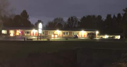 Baw Beese Inn