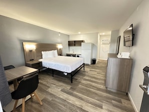 Premium bedding, individually furnished, desk, iron/ironing board