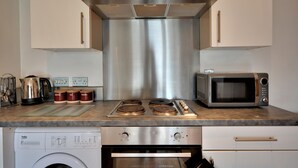 Family Apartment | Private kitchen - The Reach (Liverpool)