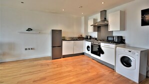 Family Apartment | Private kitchen - The Reach (Liverpool)