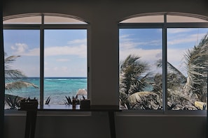 1 bedroom, in-room safe, individually decorated, individually furnished
