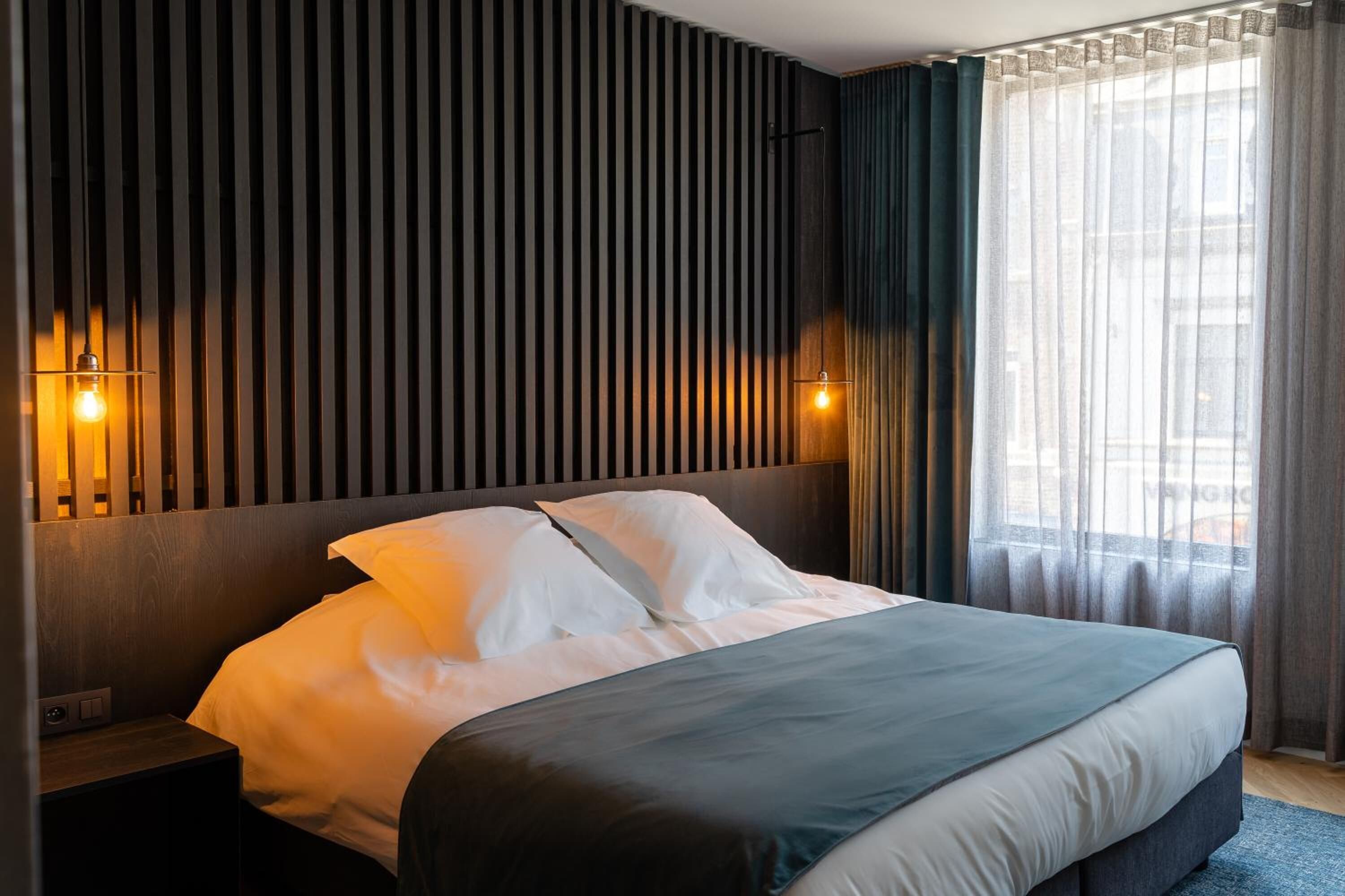 down duvets, minibar, in-room safe, desk