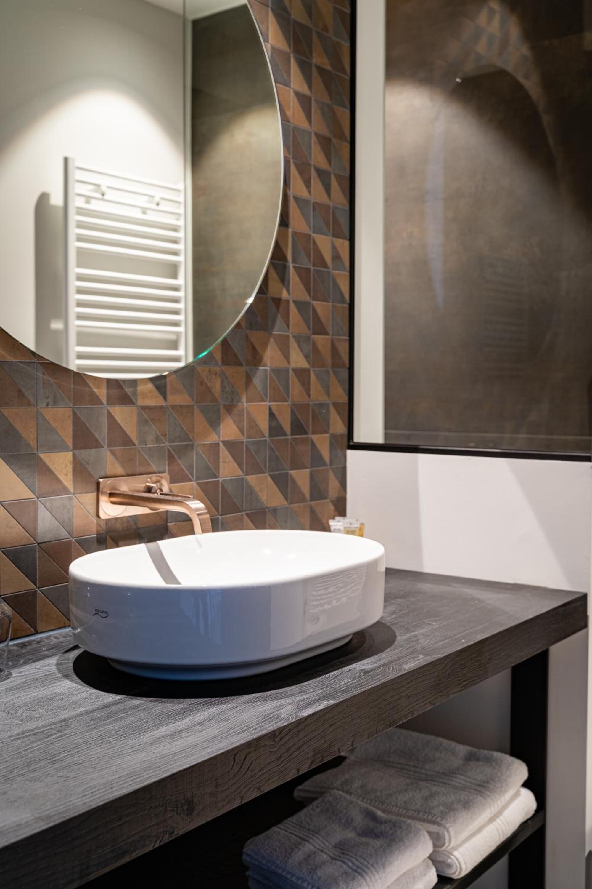 hair dryer, bidet, towels, soap