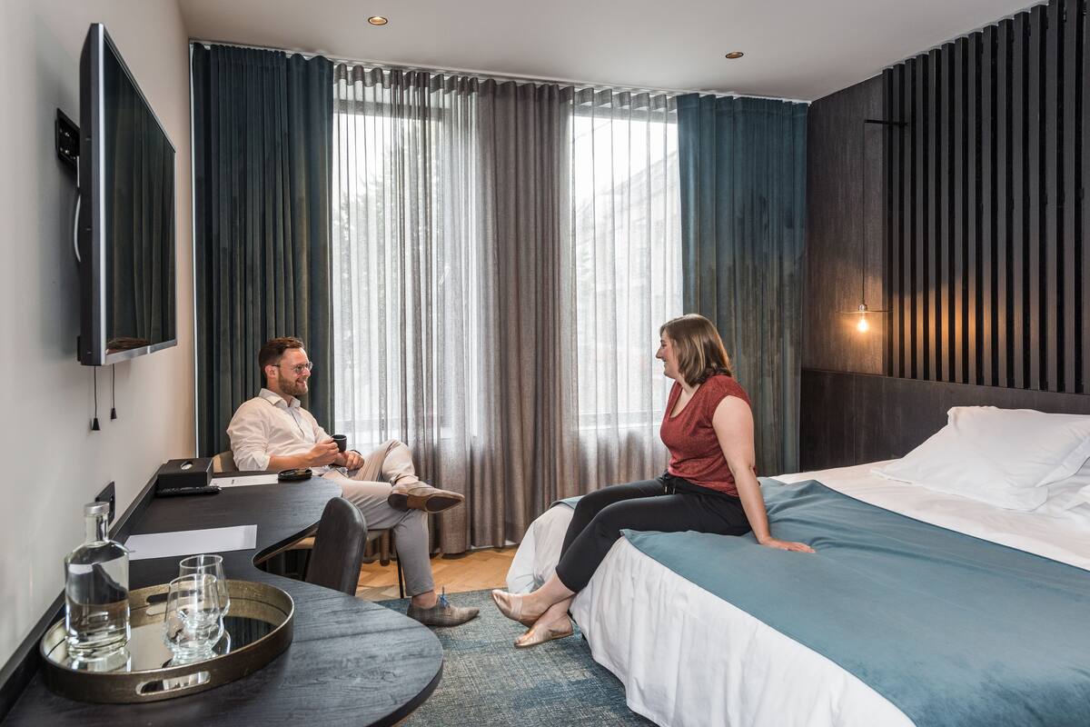 standard double room | down duvets, minibar, in-room safe, desk