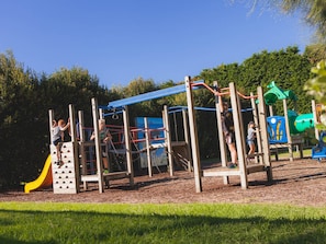 Children’s play area – outdoor