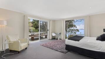 Luxury House, 5 Bedrooms, Ocean View | 5 bedrooms, premium bedding, iron/ironing board, free WiFi