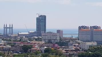 Pemandangan dari bilik