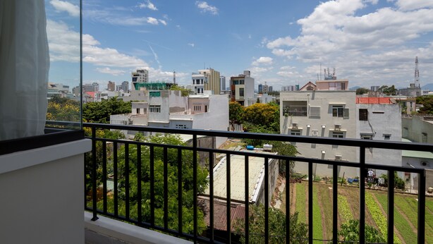 Honeymoon Studio, Balcony | City view from property - Loving Hometay And Apartment (Da Nang)