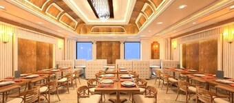 Hotel Grand Safari