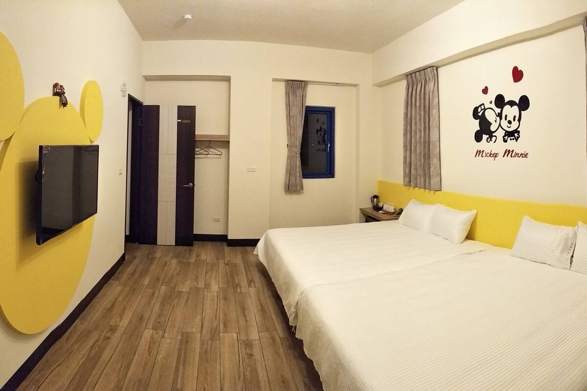 Quadruple Room (202) | Blackout drapes, free WiFi, bed sheets