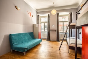 Individually decorated, blackout drapes, free WiFi, bed sheets