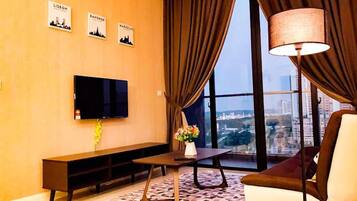 Design Apartment, 2 Bedrooms | Living area | Smart TV