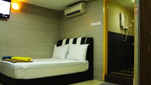 Double Room - H2 - Sungai Besi Hotel (Seri Kembangan)