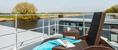 Houseboat | Terrace/patio