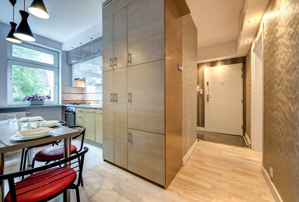 Apartment, 2 Schlafzimmer | Wohnbereich