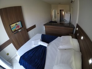 Apartamento | 2 quartos, Wi-Fi de cortesia, roupa de cama