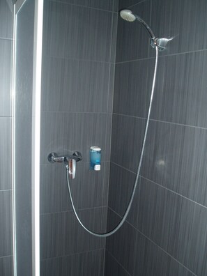 Dusj på badet
