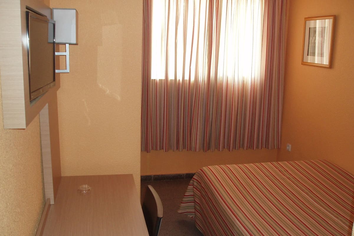 1 habitación, caja de seguridad en la habitación y cortinas blackout