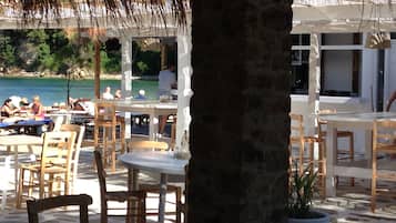 Beach bar