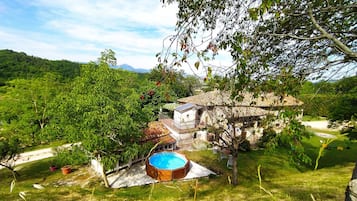 Pool auf dem Dach