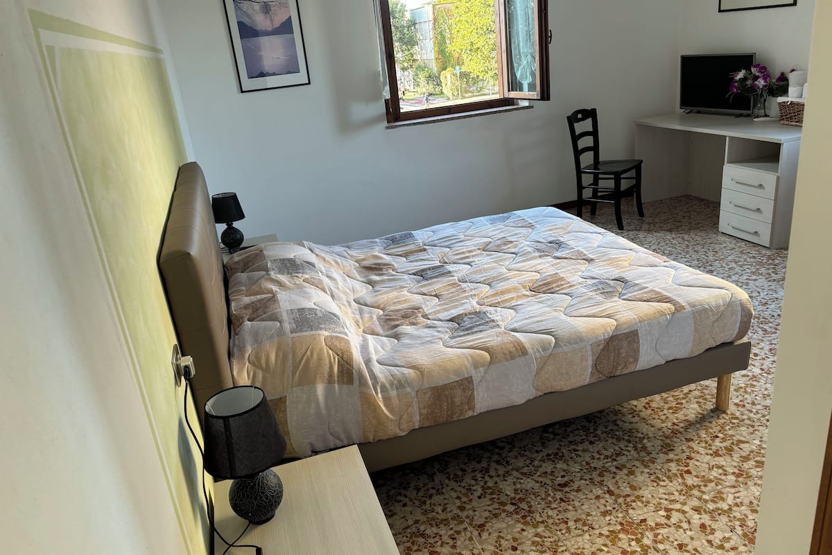 Doppelzimmer | Schreibtisch, kostenloses WLAN