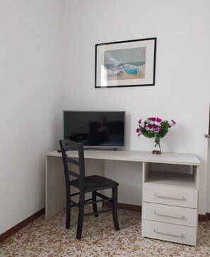 Dobbeltrom | Skrivebord og wi-fi (inkludert)