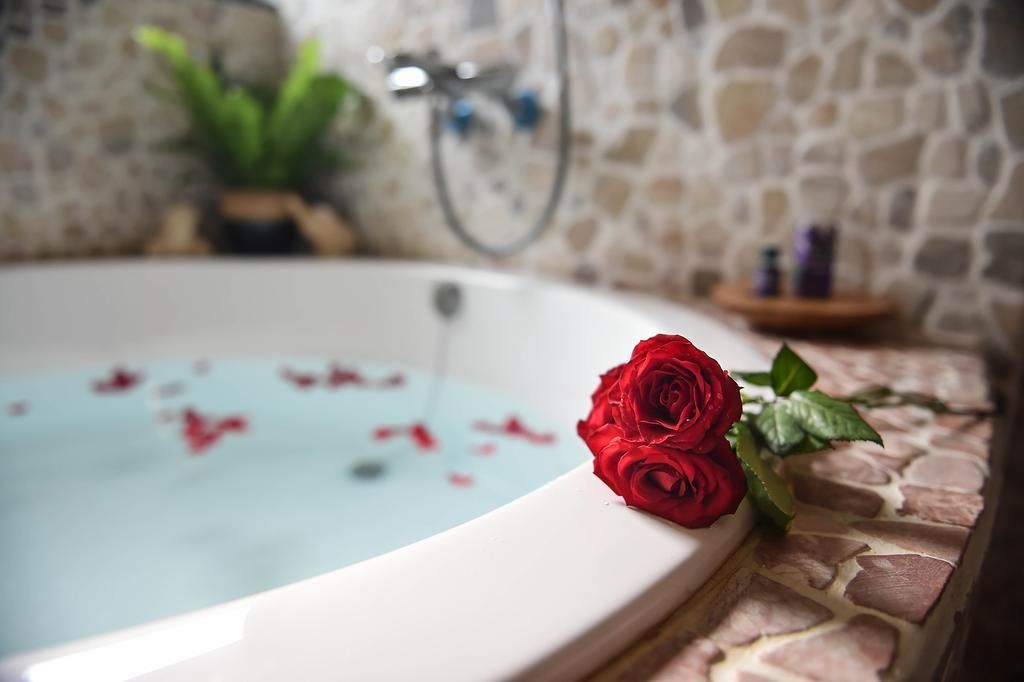 Bathtub besar