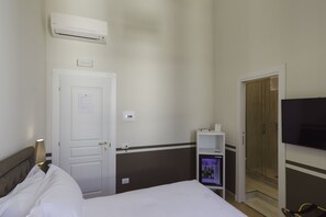Room amenity - Residenza Molinari Suite&Rooms (Naples)