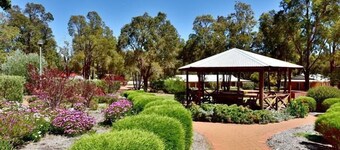 Travellers Rest Motel