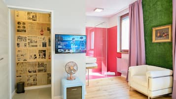 Suite estudio superior (Purpur) | Baño | Ducha y cabezal de ducha tipo lluvia
