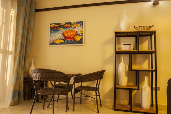 Family Apartment, 2 Bathrooms | Living area