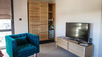 Standard Apartment | Living area | LCD TV