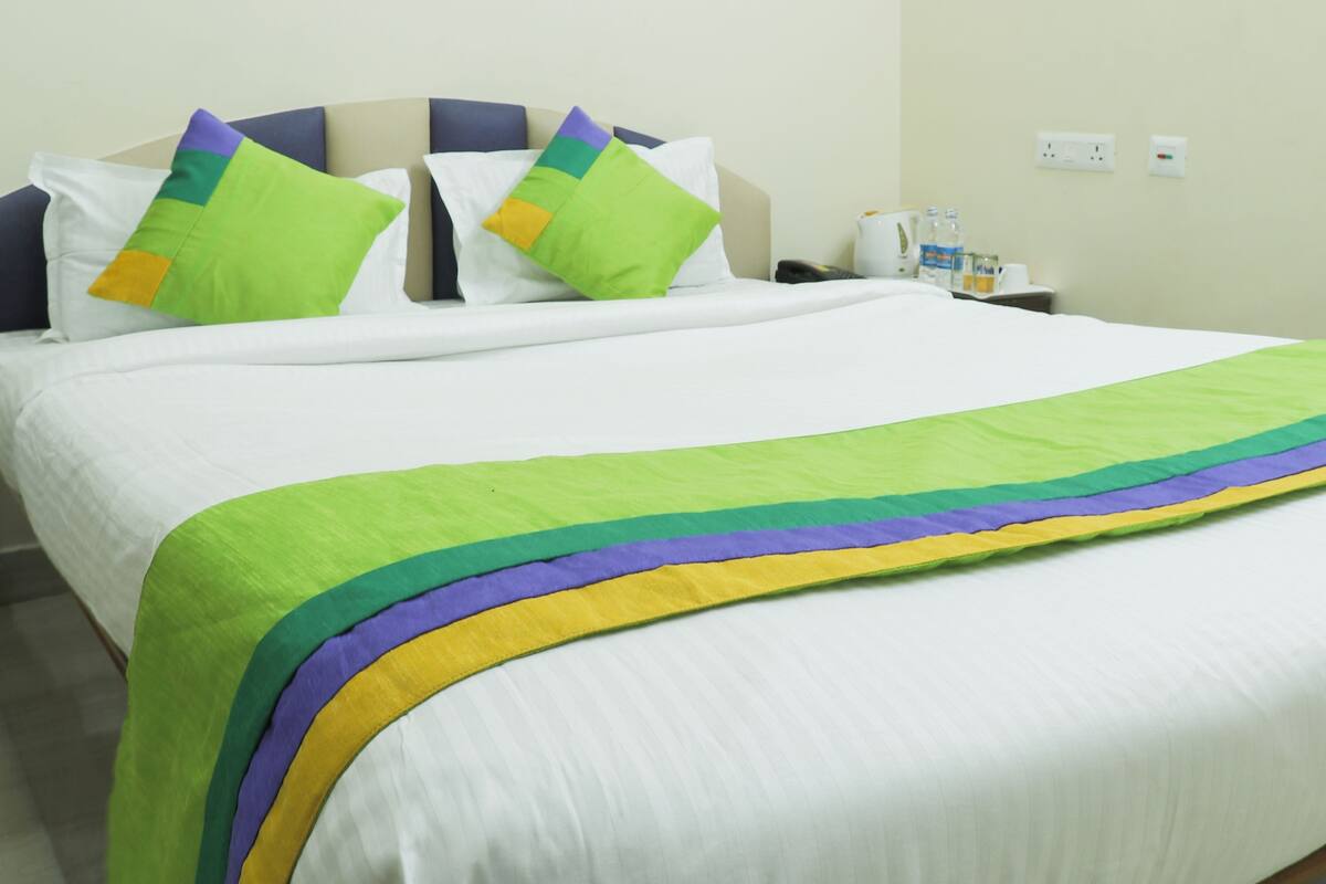 Basic Room | Iron/ironing board, rollaway beds, free WiFi, bed sheets